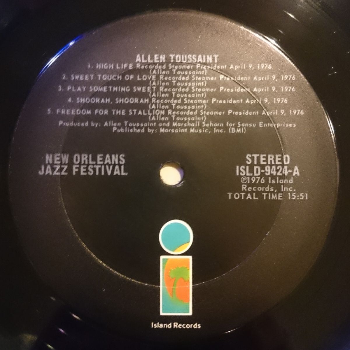 V.A. - New Orleans Jazz  Heritage Festival 1976 (ISLAND 9424): CREOLE  COFFEE STAND レコード棚
